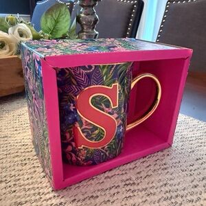 NWT! Lilly Pulitzer Ceramic Mug. Initial letter “S” unopened packaging, in box